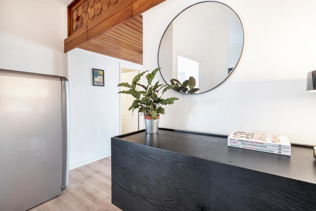 Comfy Apartment By Olala Homes กาชไกช์ ภายนอก รูปภาพ